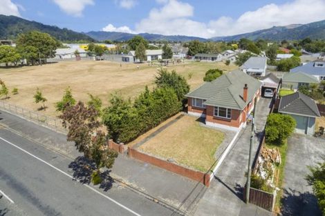 Photo of property in 33 Pine Avenue, Upper Hutt Central, Upper Hutt, 5018