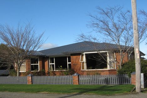 Photo of property in 27 Eglinton Street, Winton, 9720