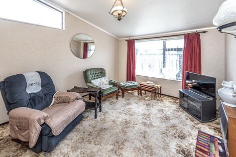 Photo of property in 5 Fraser Place, Aramoho, Whanganui, 4500