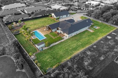 Photo of property in 35 Twin Oak Avenue, Papamoa Beach, Papamoa, 3118