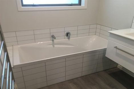 Photo of property in 13a Leinster Avenue, Raumati South, Paraparaumu, 5032