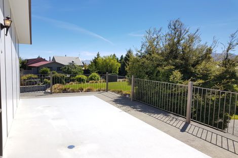 Photo of property in 11 Burnett Place, Lake Tekapo, 7999