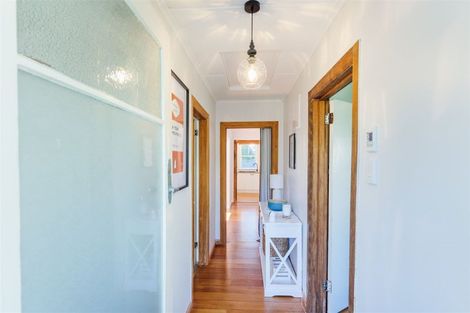 Photo of property in 4 Millar Street, Roslyn, Palmerston North, 4414