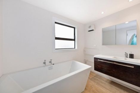 Photo of property in 19a Somerfield Street, Somerfield, Christchurch, 8024