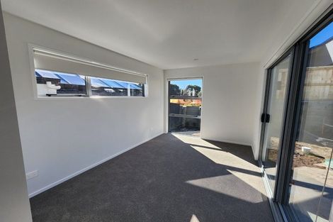 Photo of property in 34 Papai Lane, Massey, Auckland, 0614