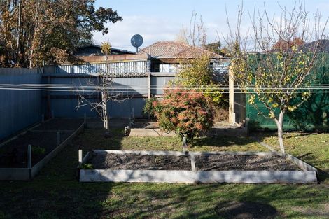 Photo of property in 32 Vancouver Crescent, Wainoni, Christchurch, 8061