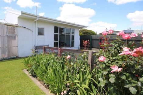 Photo of property in 137 Bay Road, Grasmere, Invercargill, 9810