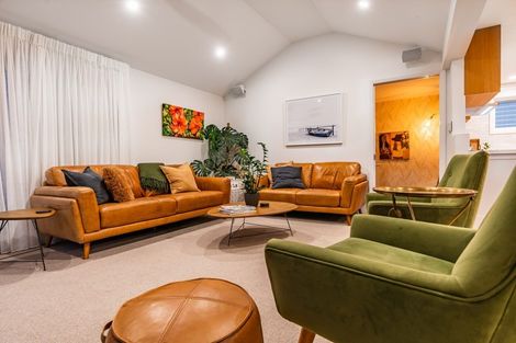 Photo of property in 1/53 Rosario Crescent, Red Beach, 0932