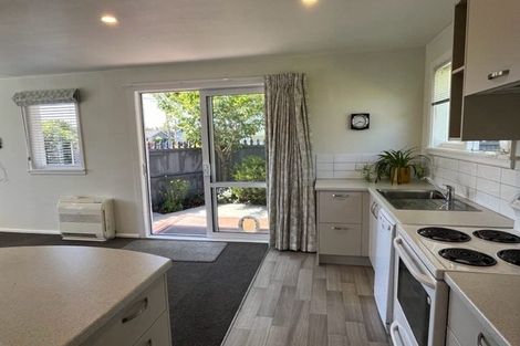 Photo of property in 2/16 Cutts Road, Russley, Christchurch, 8042