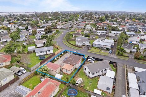 Photo of property in 25 Dungarvon Place, Clendon Park, Auckland, 2103
