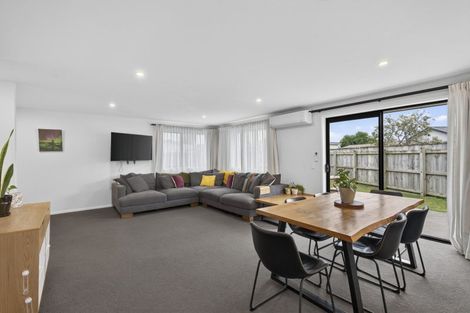 Photo of property in 95 Princess Street, Waitara, 4320