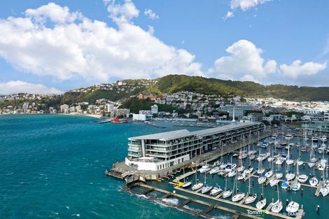 Photo of property in Clyde Quay Wharf, 2d/1 Clyde Quay Wharf, Te Aro, Wellington, 6011