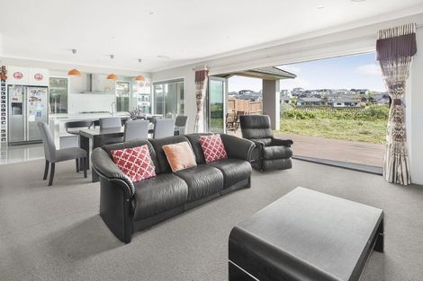 Photo of property in 4 Platina Place, Flagstaff, Hamilton, 3210