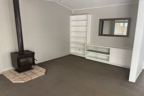 Photo of property in 2/52 Scenic Drive, Hillpark, Auckland, 2102