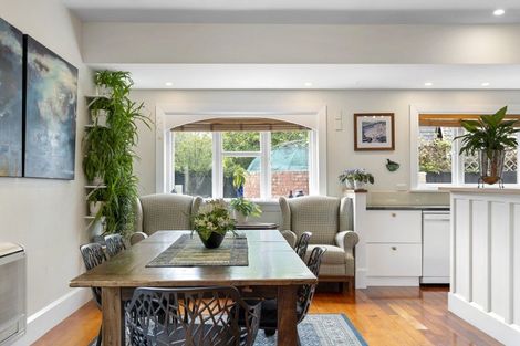 Photo of property in 57 Fendalton Road, Fendalton, Christchurch, 8014