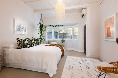 Photo of property in 81a Rangatira Road, Beach Haven, Auckland, 0626