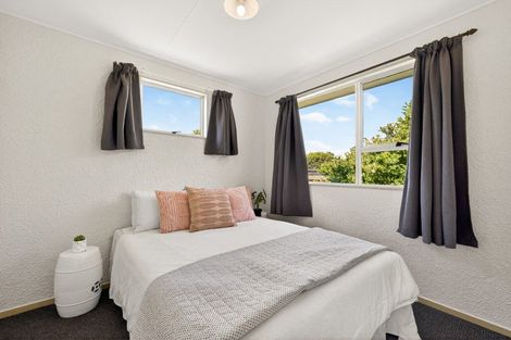 Photo of property in 5 Beaumont Place, Westbrook, Palmerston North, 4412