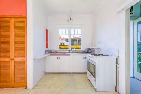 Photo of property in 19a Montague Street, Alicetown, Lower Hutt, 5010