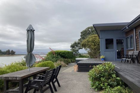 Photo of property in 39 Tahi Street, Mapua, 7005