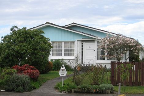 Photo of property in 2 Glading Place, St Andrews, Hamilton, 3200