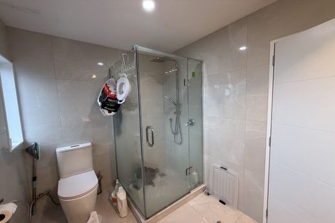 Photo of property in 5/12 Bangla Place, Massey, Auckland, 0614