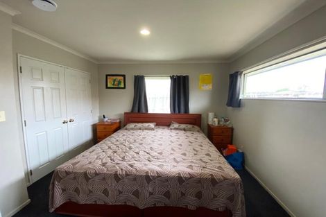 Photo of property in 47c Browns Road, Manurewa, Auckland, 2102