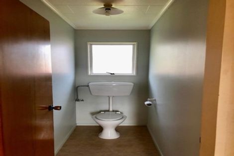 Photo of property in 44 Larchmont Grove, Totara Park, Upper Hutt, 5018