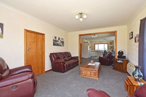 Photo of property in 674 Ryal Bush Wallacetown Road, Wallacetown, Invercargill, 9874