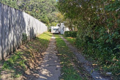 Photo of property in 42 Kamahi Street, Stokes Valley, Lower Hutt, 5019
