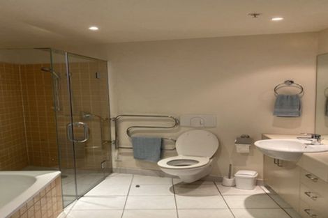 Photo of property in 11/80 Salamanca Road, Kelburn, Wellington, 6012