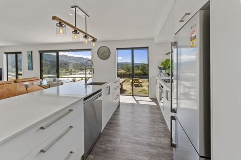 Photo of property in 38 Pineview Way, Motueka, 7196