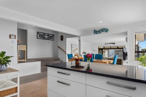 Photo of property in 39 Harbour Road, Ohope, 3121