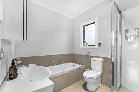 Photo of property in 7 Harding Avenue, Mount Wellington, Auckland, 1072