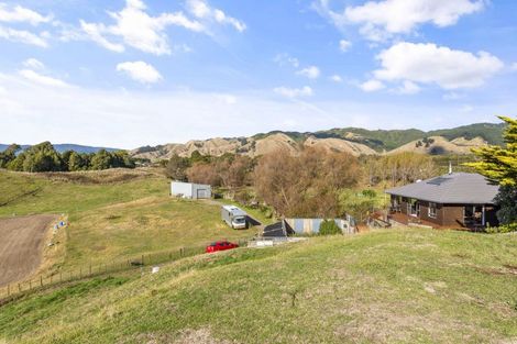Photo of property in 84 Derham Road, Te Horo, Otaki, 5581