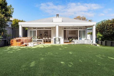 Photo of property in 3 St Albans Avenue, Mount Eden, Auckland, 1024