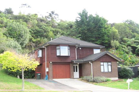 Photo of property in 12 Pioneer Grove, Silverstream, Upper Hutt, 5019