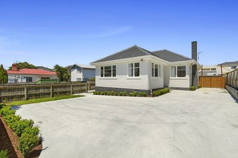 Photo of property in 98 Kilbirnie Crescent, Kilbirnie, Wellington, 6022