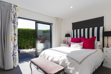 Photo of property in 4 Burgundy Drive, Martinborough, 5711