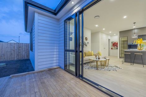 Photo of property in 30 Babina Avenue, Kumeu, 0810