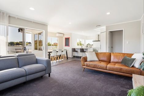 Photo of property in 35 Te Koari Drive, Brookfield, Tauranga, 3110