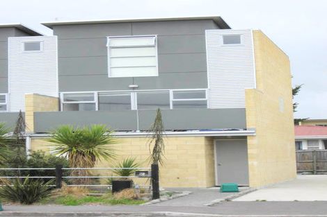 Photo of property in 138 Purchas Street, Edgeware, Christchurch, 8013