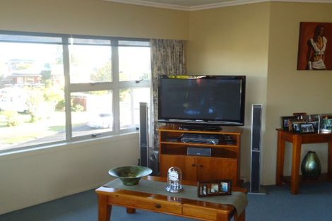 Photo of property in 1 Thornton Street, Putaruru, 3411