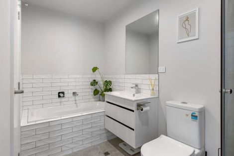 Photo of property in 27 Treloar Crescent, Hobsonville, Auckland, 0616