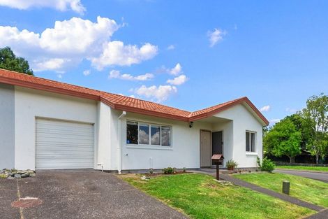 Photo of property in 1 Neta Grove, Henderson, Auckland, 0612