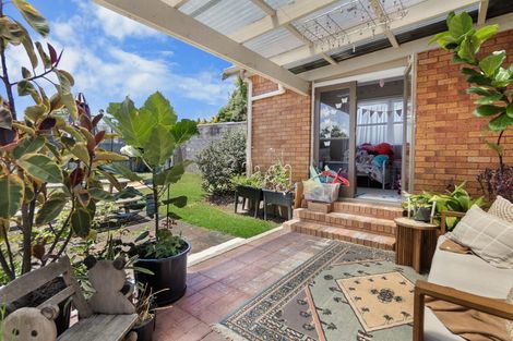 Photo of property in 67 Jellicoe Drive, Hamilton East, Hamilton, 3216