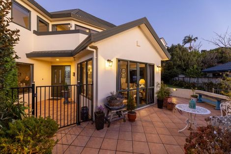 Photo of property in 33 Greenfield Drive, Western Heights, Hamilton, 3200