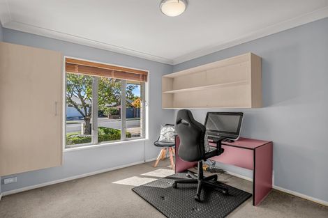 Photo of property in 2 Jadewynn Place, Halswell, Christchurch, 8025
