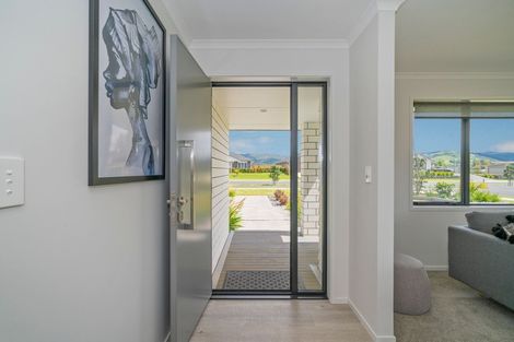 Photo of property in 110 Kupe Drive, Whitianga, 3510