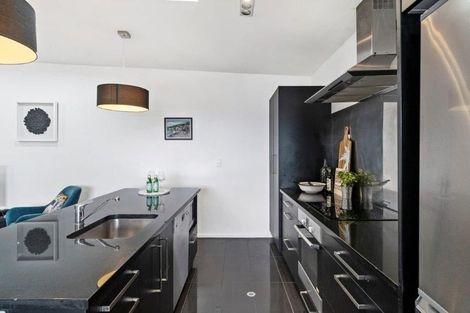 Photo of property in 6/8d Lipman Street, Mount Victoria, Wellington, 6011