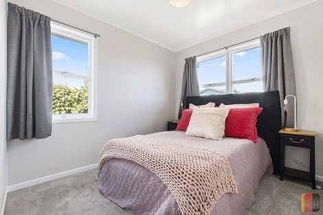 Photo of property in 35 Clark Road, Pahurehure, Papakura, 2113